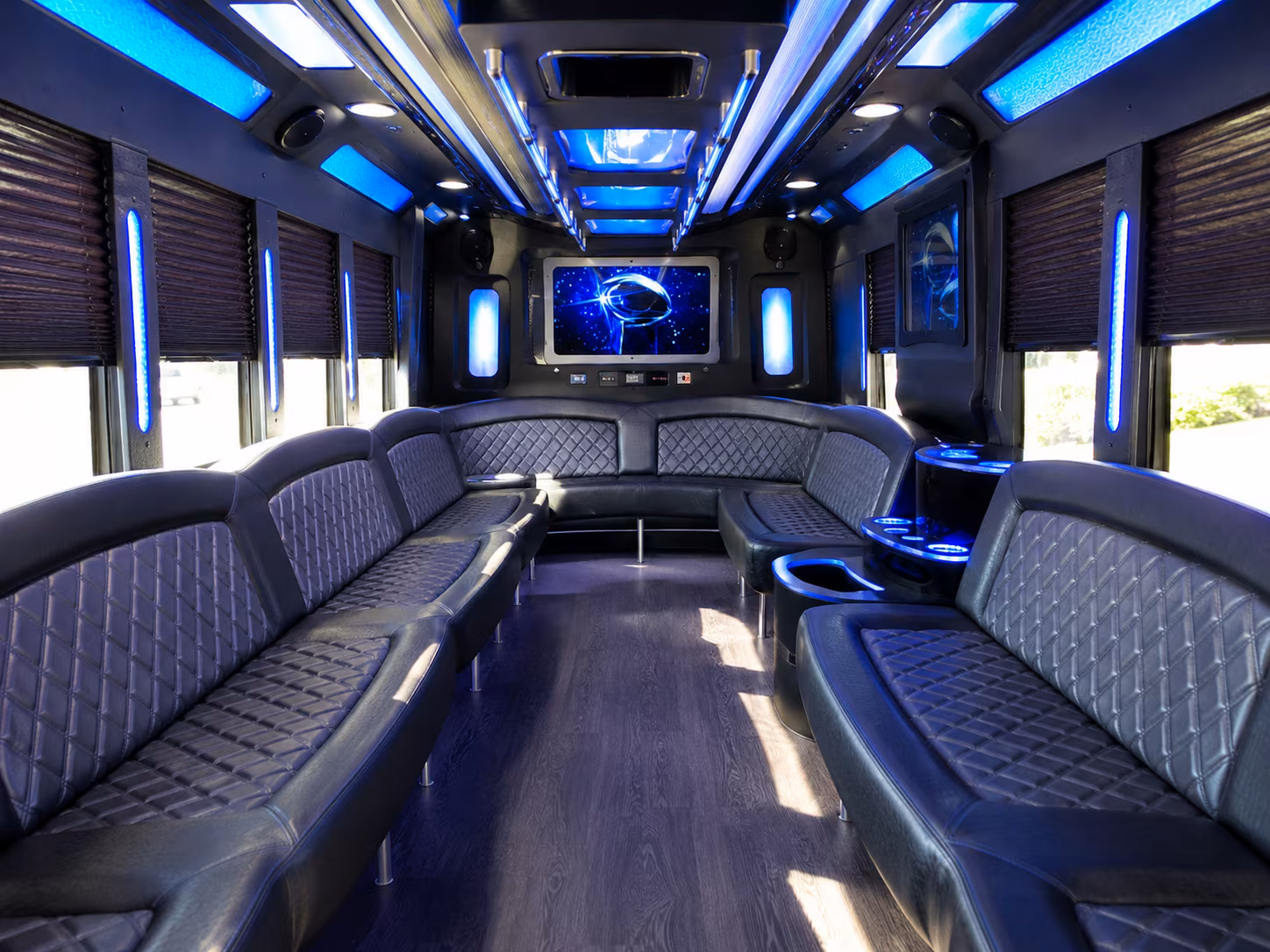 airport shuttle buses for paterson hotels schools and event groups
