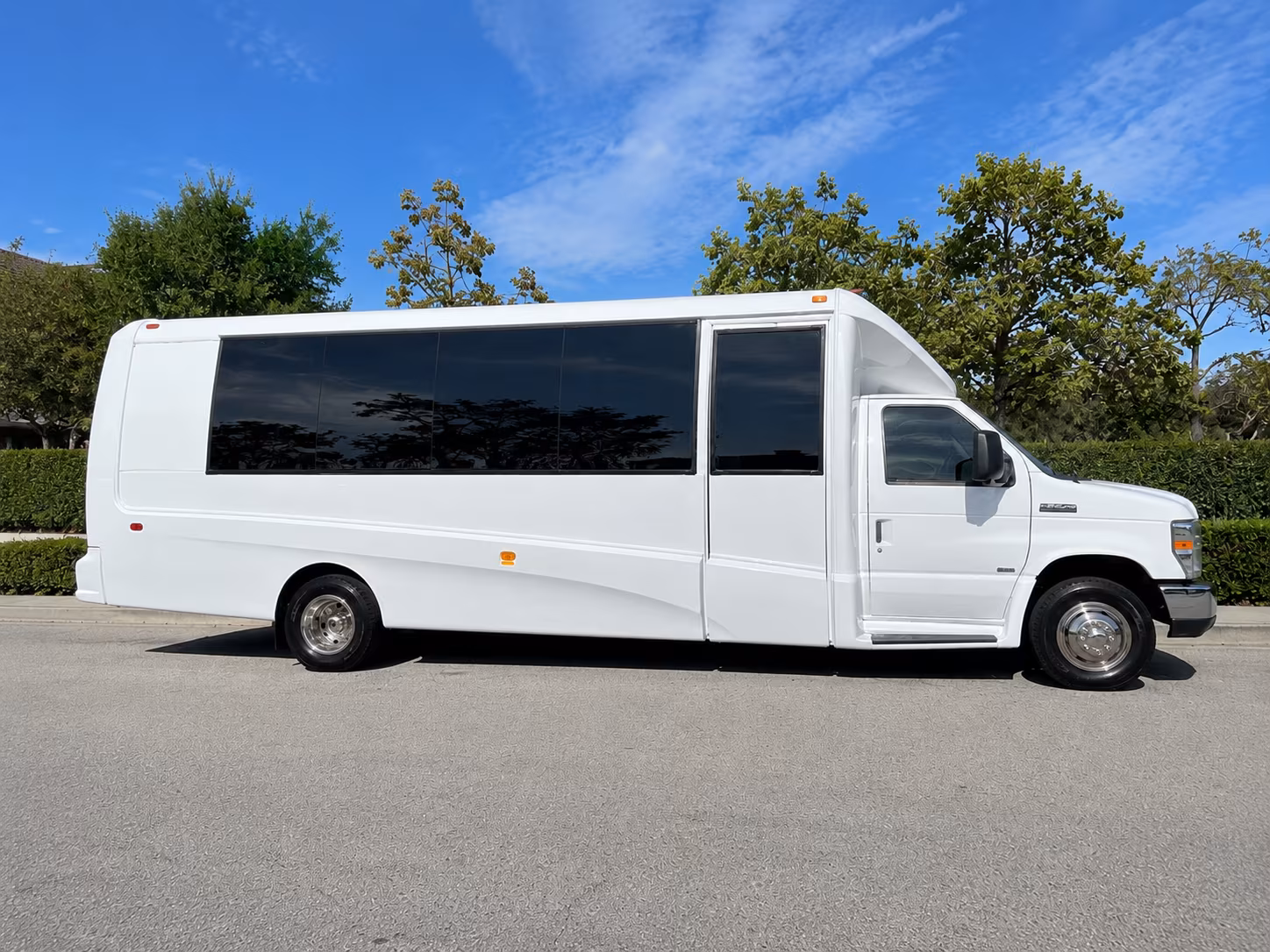 easily book transportation for your next concert or music festival 4