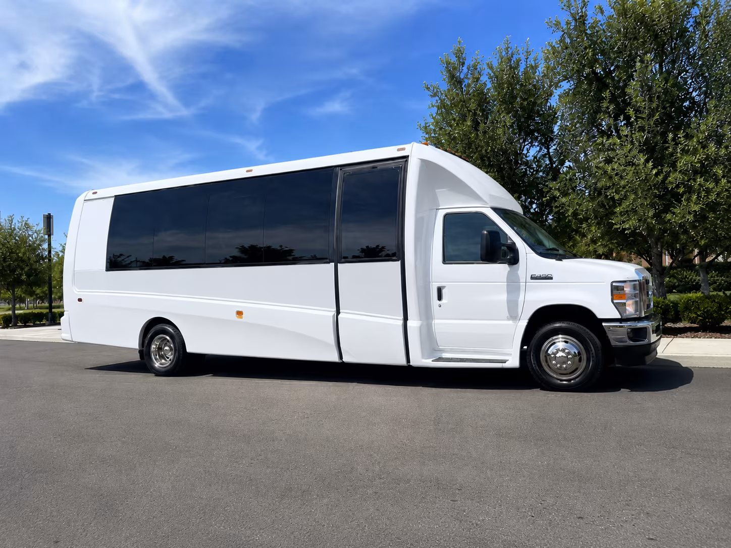 easily book transportation for your next convention or trade show 1