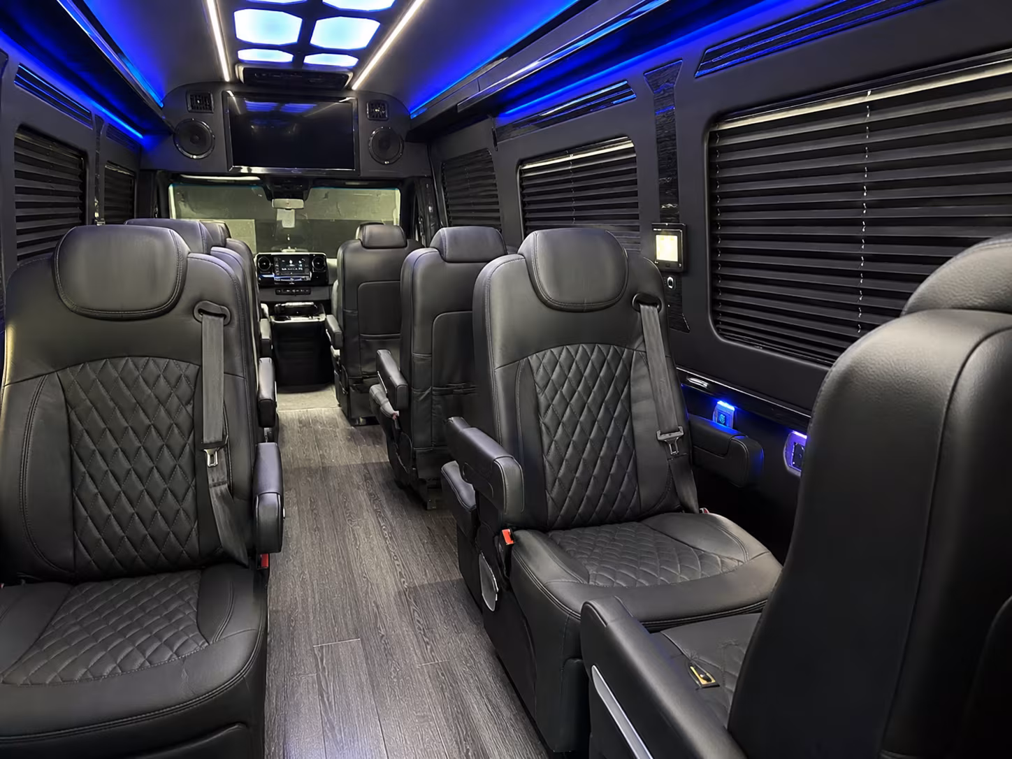 easily book transportation for your next corporate event 2