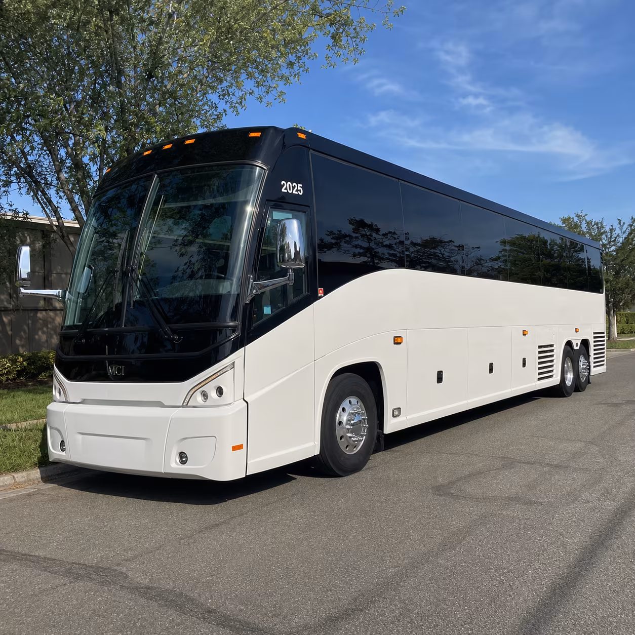 long distance charter buses to philadelphia and boston sporting events